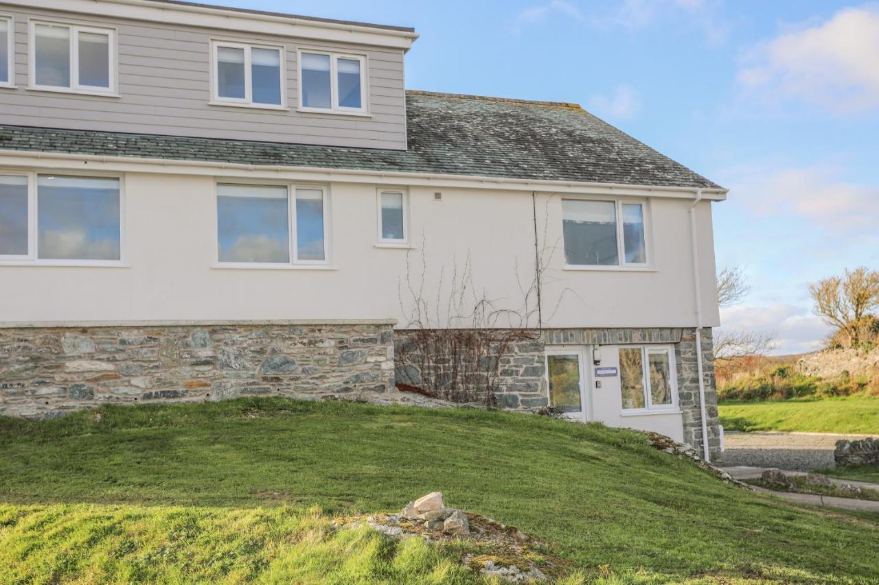Southcott Apartment Trearddur Buitenkant foto