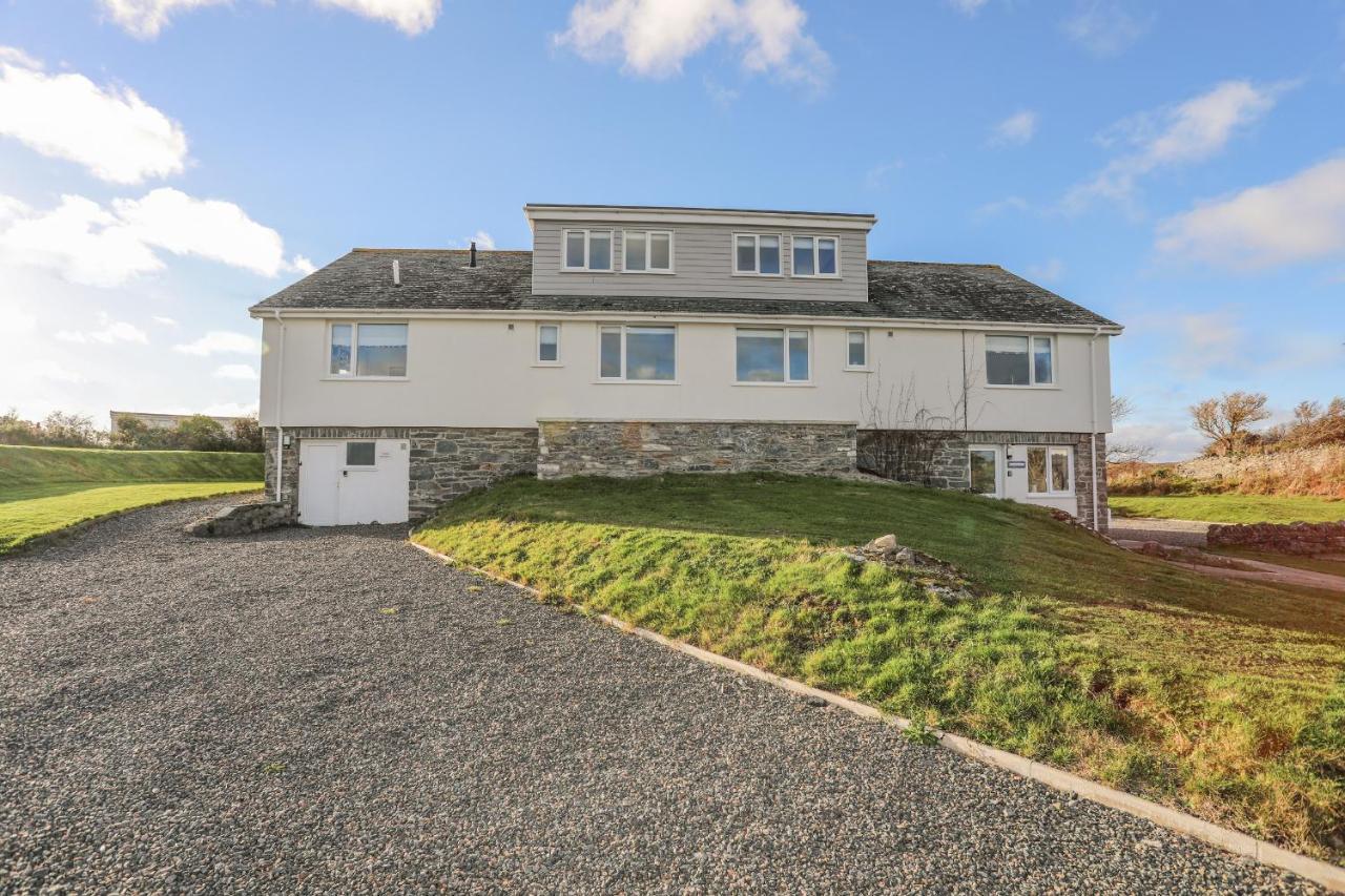 Southcott Apartment Trearddur Buitenkant foto