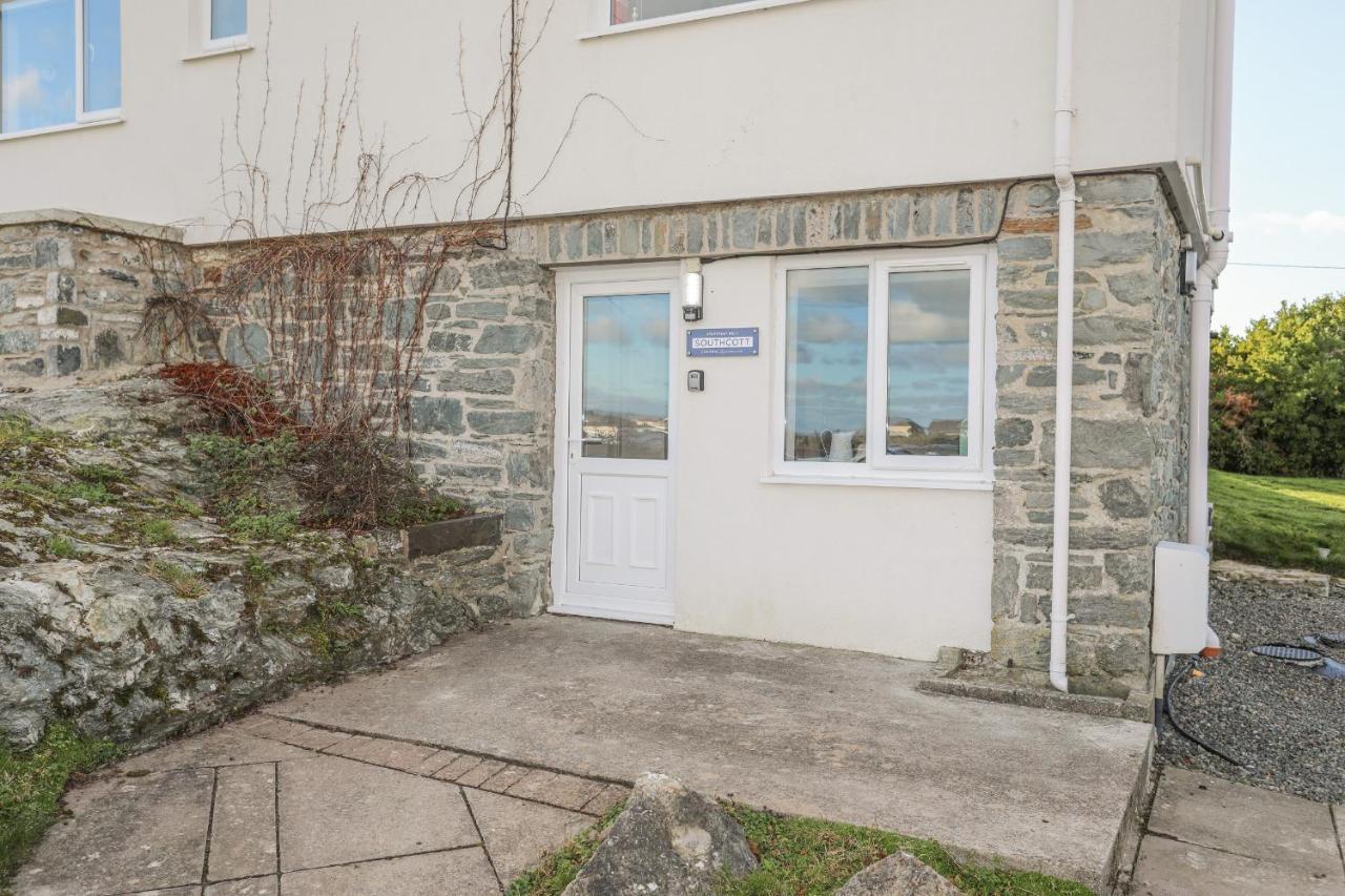 Southcott Apartment Trearddur Buitenkant foto