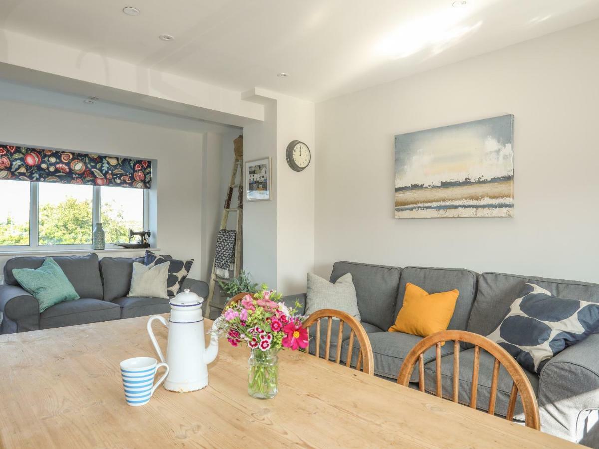 Southcott Apartment Trearddur Buitenkant foto