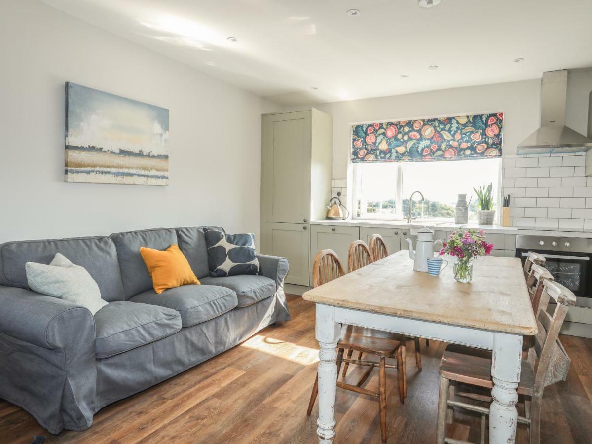 Southcott Apartment Trearddur Buitenkant foto